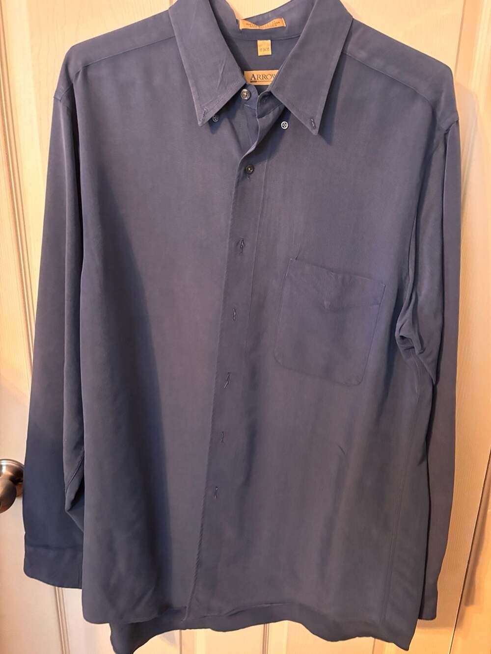 Arrow Microtech Rayon Blend Button Down Dress Shirt in Blue